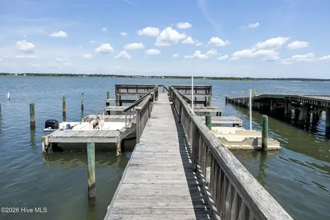 8711 Plantation Drive Emerald Isle NC 28594