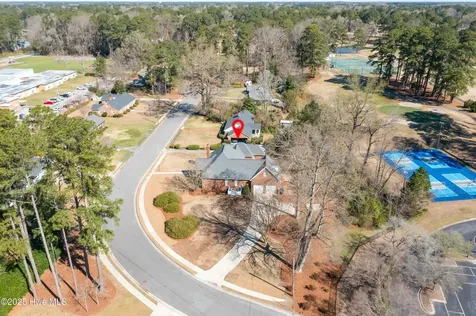 1301 Par Drive Kinston NC 28504