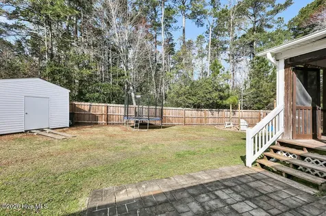 132 Holiday Drive Hampstead NC 28443