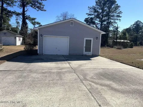 215 Nunn Street Havelock NC 28532