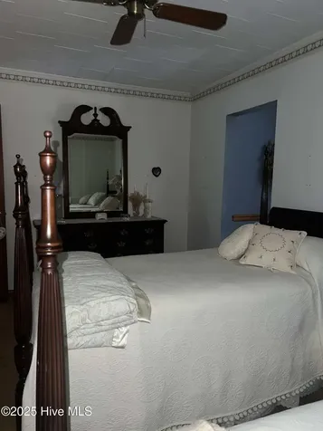 215 Nunn Street Havelock NC 28532