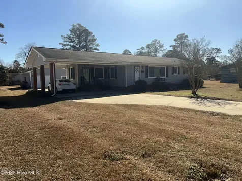 215 Nunn Street Havelock NC 28532
