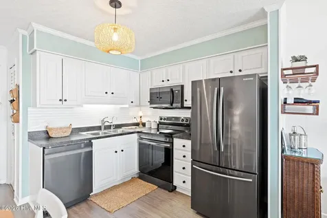 275 W First Street Ocean Isle Beach NC 28469