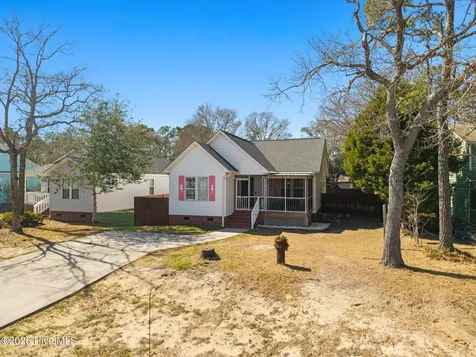 107 NW 16th Street Oak Island NC 28465