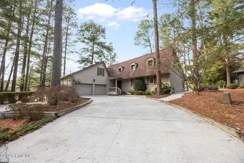 118 Lakewood Drive Pinehurst NC 28374