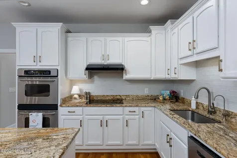 205 E Loon Court Hampstead NC 28443