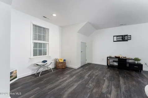 205 E Loon Court Hampstead NC 28443