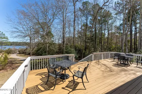 205 E Loon Court Hampstead NC 28443