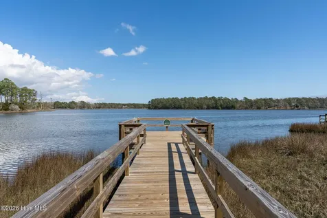 205 E Loon Court Hampstead NC 28443