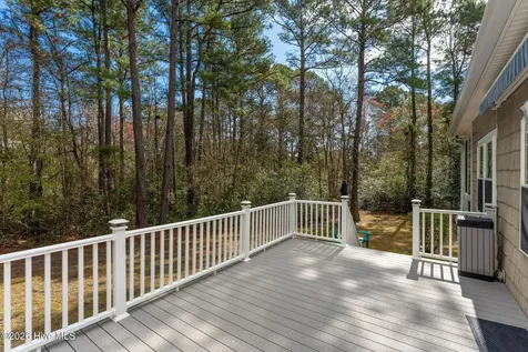 205 E Loon Court Hampstead NC 28443