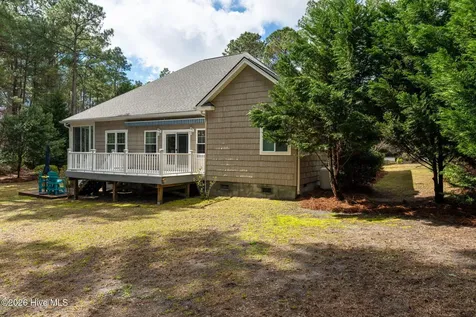 205 E Loon Court Hampstead NC 28443
