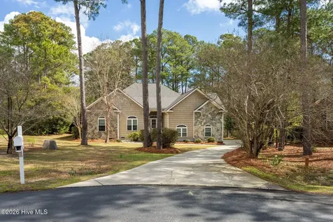 205 E Loon Court Hampstead NC 28443