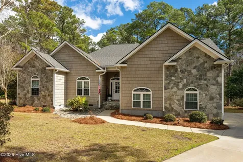 205 E Loon Court Hampstead NC 28443