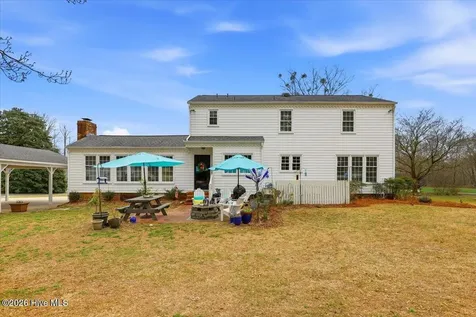 206 Ramblewood Drive Mount Olive NC 28365