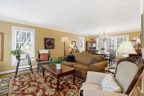 206 Ramblewood Drive Mount Olive NC 28365