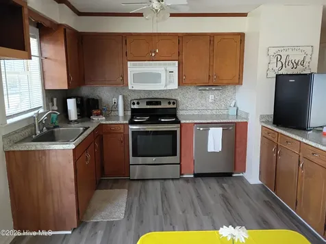 351 S 7th Street S Aurora NC 27806