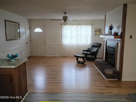 351 S 7th Street S Aurora NC 27806