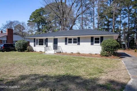 411 Lafayette Street Clinton NC 28328