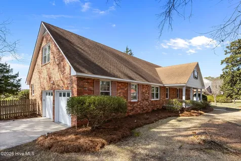 1700 Hardee Road Kinston NC 28504