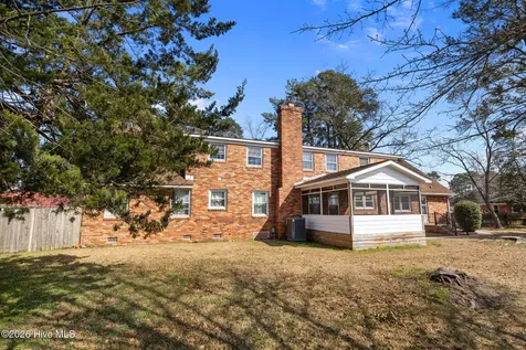 1700 Hardee Road Kinston NC 28504