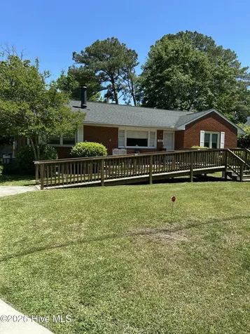 4083 N Pitt Street Ayden NC 28513