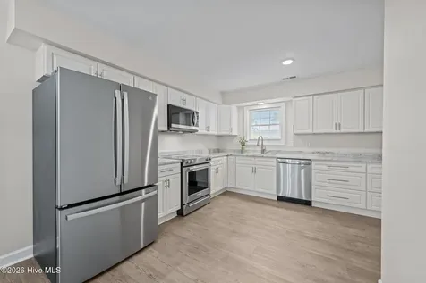 707 Plantation Drive New Bern NC 28562