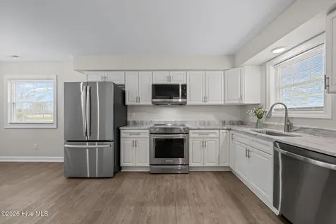707 Plantation Drive New Bern NC 28562