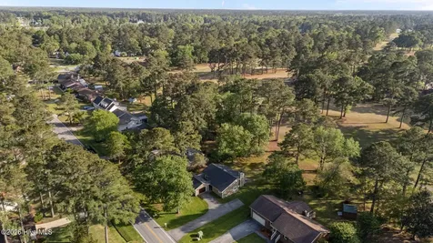 707 Plantation Drive New Bern NC 28562