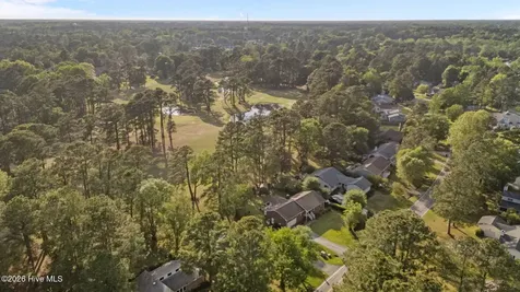 707 Plantation Drive New Bern NC 28562