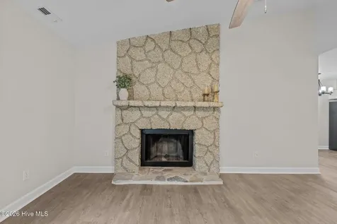707 Plantation Drive New Bern NC 28562