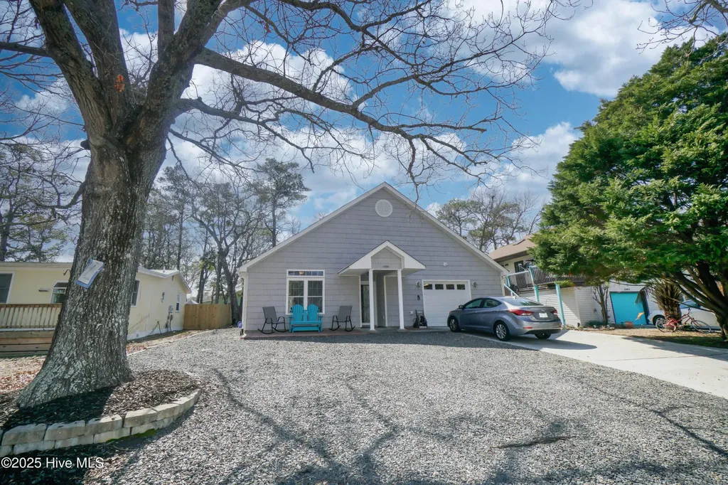 2805 E Yacht Drive Oak Island NC 28465