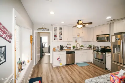 2805 E Yacht Drive Oak Island NC 28465