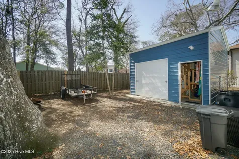 2805 E Yacht Drive Oak Island NC 28465