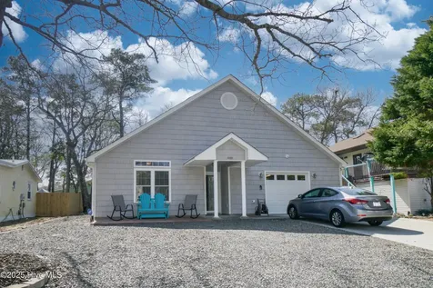 2805 E Yacht Drive Oak Island NC 28465