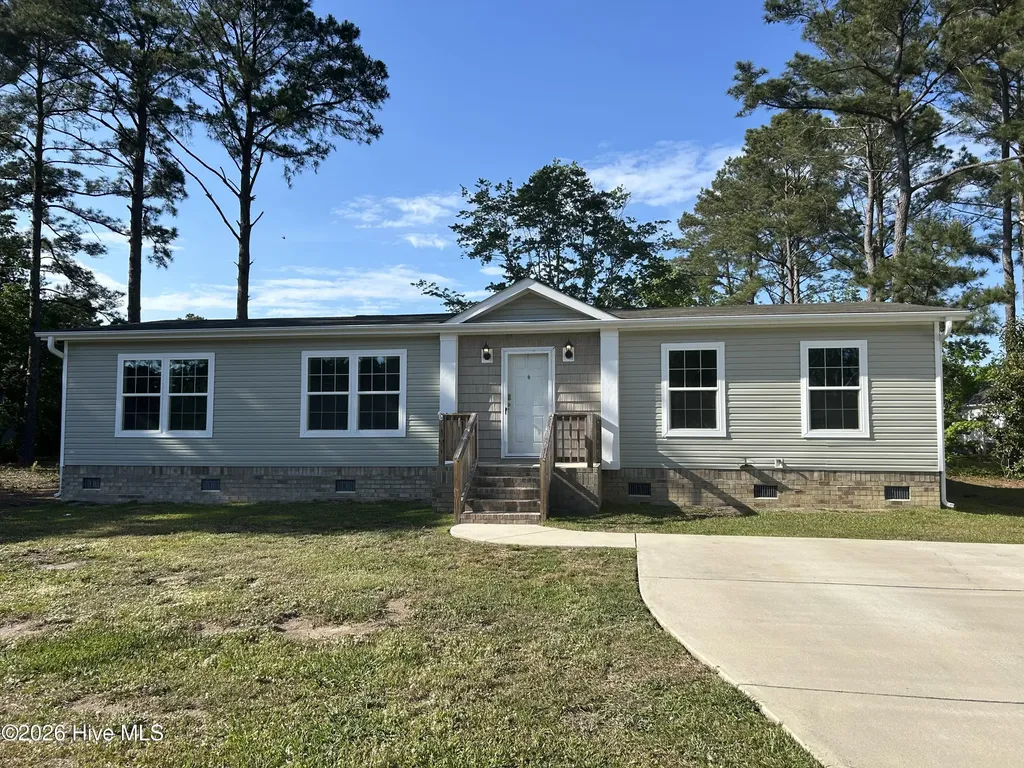 857 Nicholas Drive SW Carolina Shores NC 28467