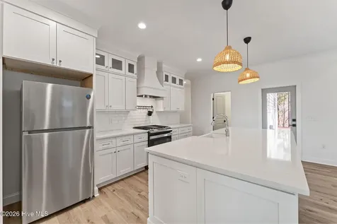 103 Brown Court West End NC 27376