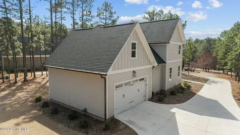 103 Brown Court West End NC 27376