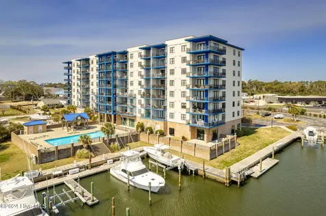 4425 Arendell Street Morehead City NC 28557