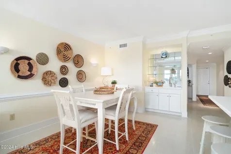 4425 Arendell Street Morehead City NC 28557
