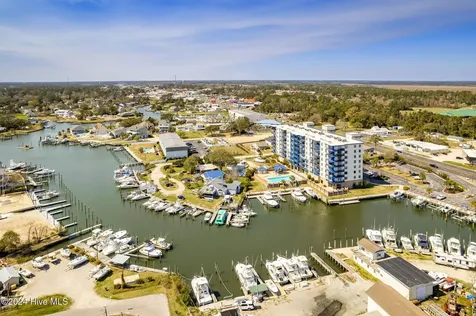 4425 Arendell Street Morehead City NC 28557