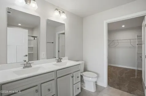 3157 Edgehill Drive Navassa NC 28451