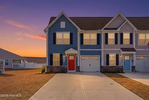 3157 Edgehill Drive Navassa NC 28451