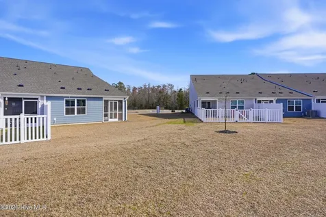 3157 Edgehill Drive Navassa NC 28451