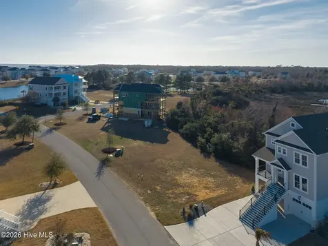 607 Cannonsgate Drive Newport NC 28570