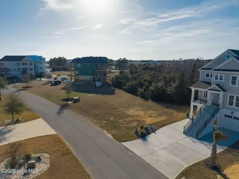 607 Cannonsgate Drive Newport NC 28570