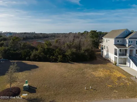 607 Cannonsgate Drive Newport NC 28570