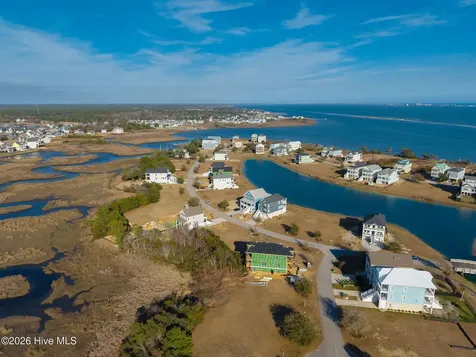 607 Cannonsgate Drive Newport NC 28570