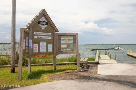 506 Island Road Harkers Island NC 28531
