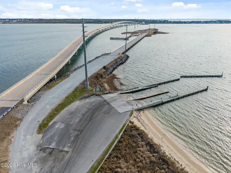 506 Island Road Harkers Island NC 28531