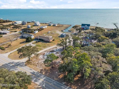 506 Island Road Harkers Island NC 28531